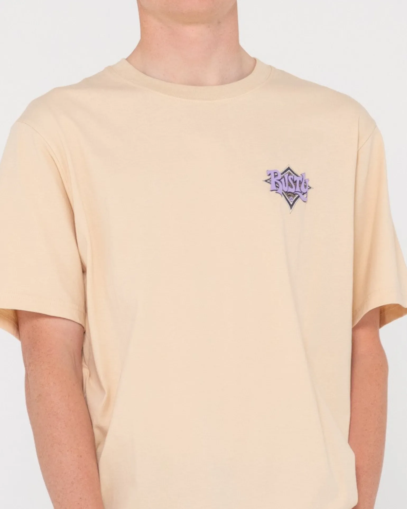 Camiseta Con Grafico De Manga Corta Y Diamantes Retorcidos>Rusty Hot