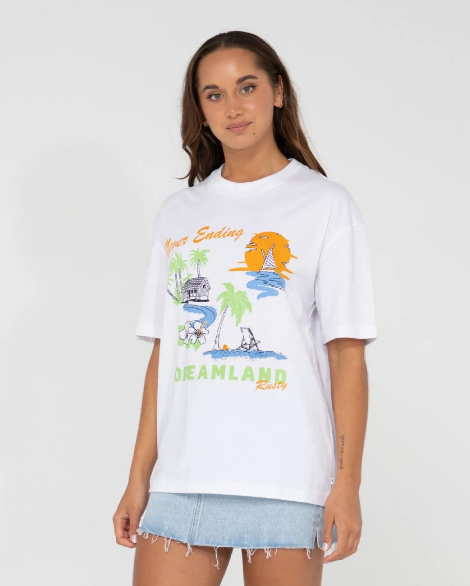 Camiseta Extragrande Con Grafico Dreamland>Rusty Shop