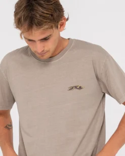 Camiseta Grafica De Manga Corta Mer Man><noscript><img width=