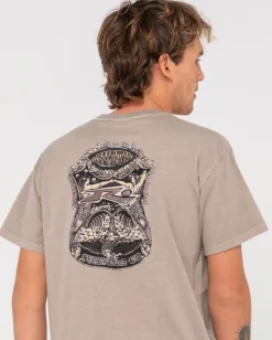Camiseta Grafica De Manga Corta Mer Man><noscript><img width=