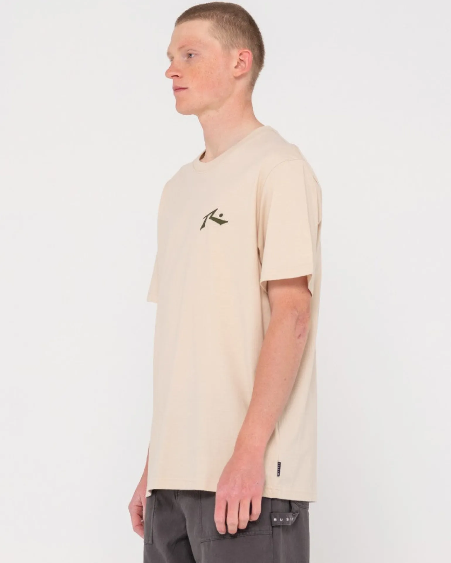 Camiseta Grafica De Manga Corta De Competicion>Rusty Hot