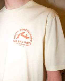 Camiseta Grafica De Manga Corta Apparition Island><noscript><img width=