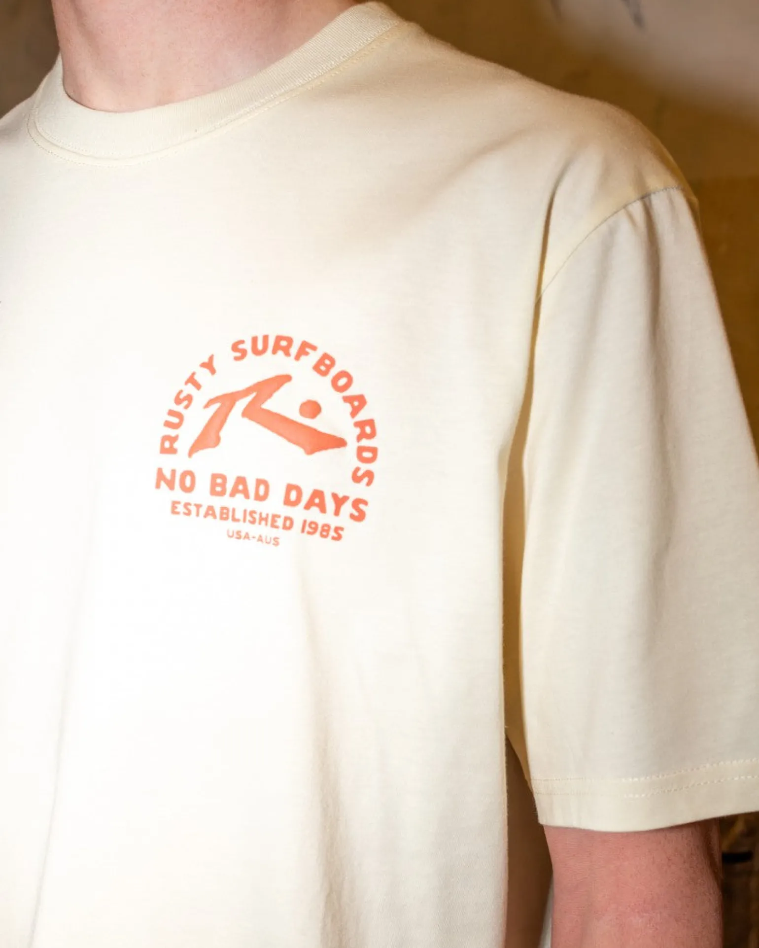 Camiseta Grafica De Manga Corta Apparition Island>Rusty Online