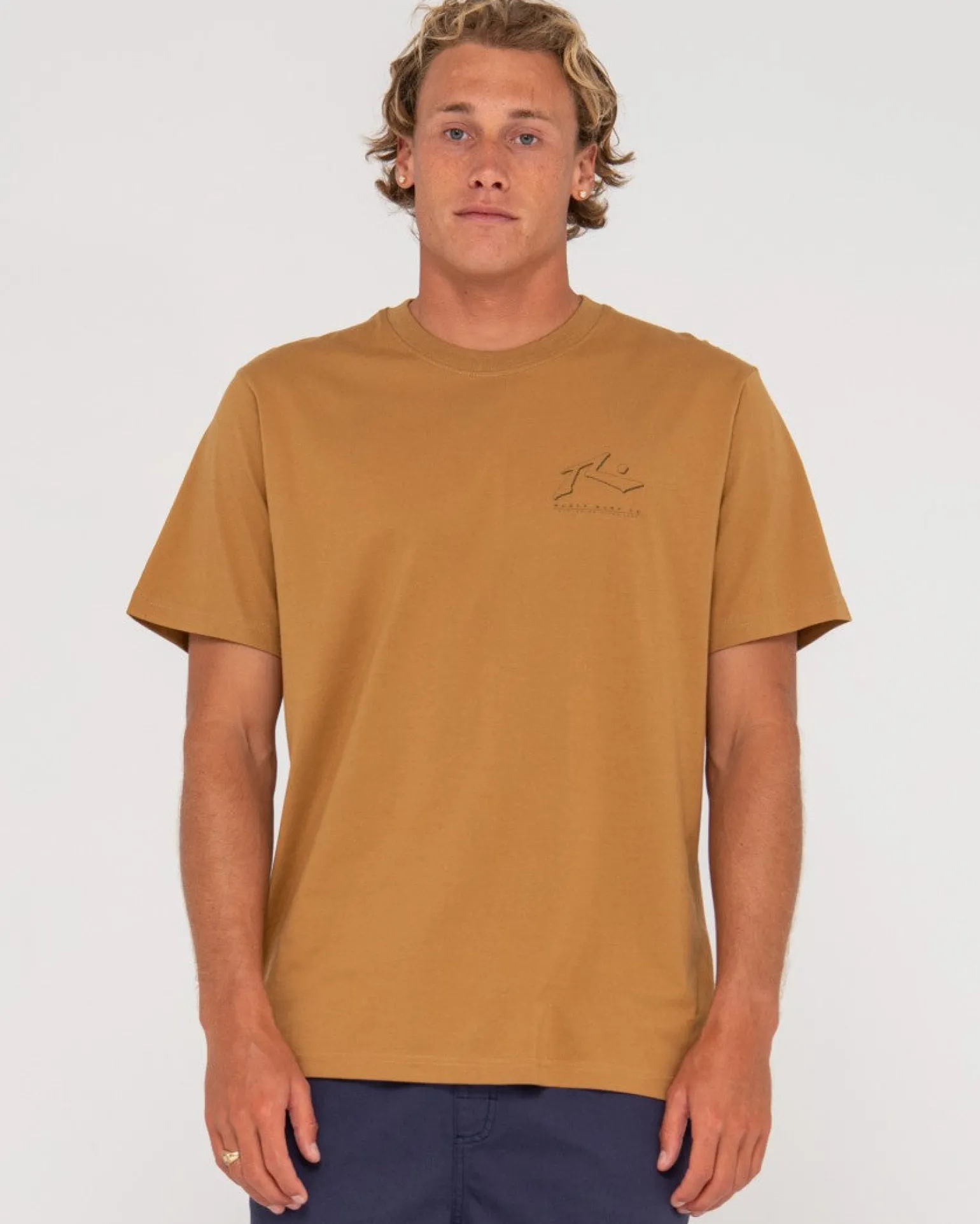 Camiseta Grafica De Manga Corta Sleds And Meds>Rusty Best