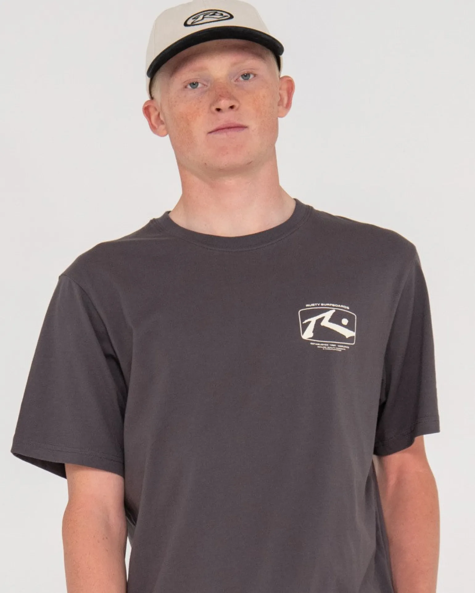 Camiseta Grafica De Manga Corta Advocate>Rusty Flash Sale