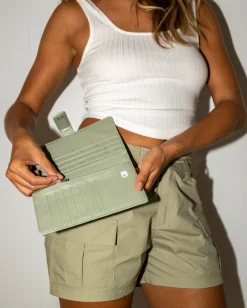 Cartera Con Solapa Essence><noscript><img width=