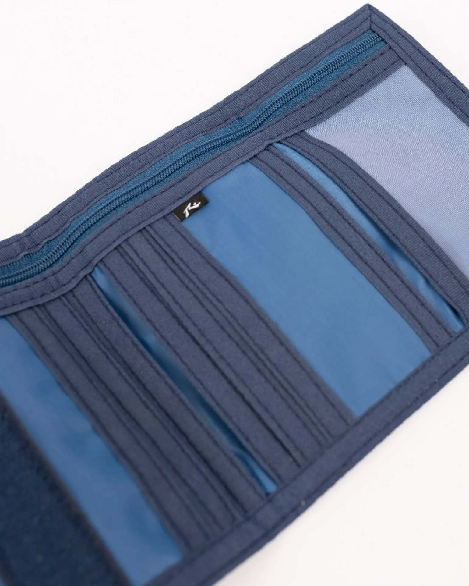 Cartera Con Velcro Bordado Y Empalme>Rusty Cheap