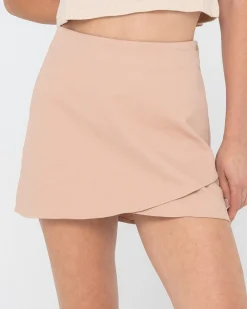 Noe Minifalda><noscript><img width=