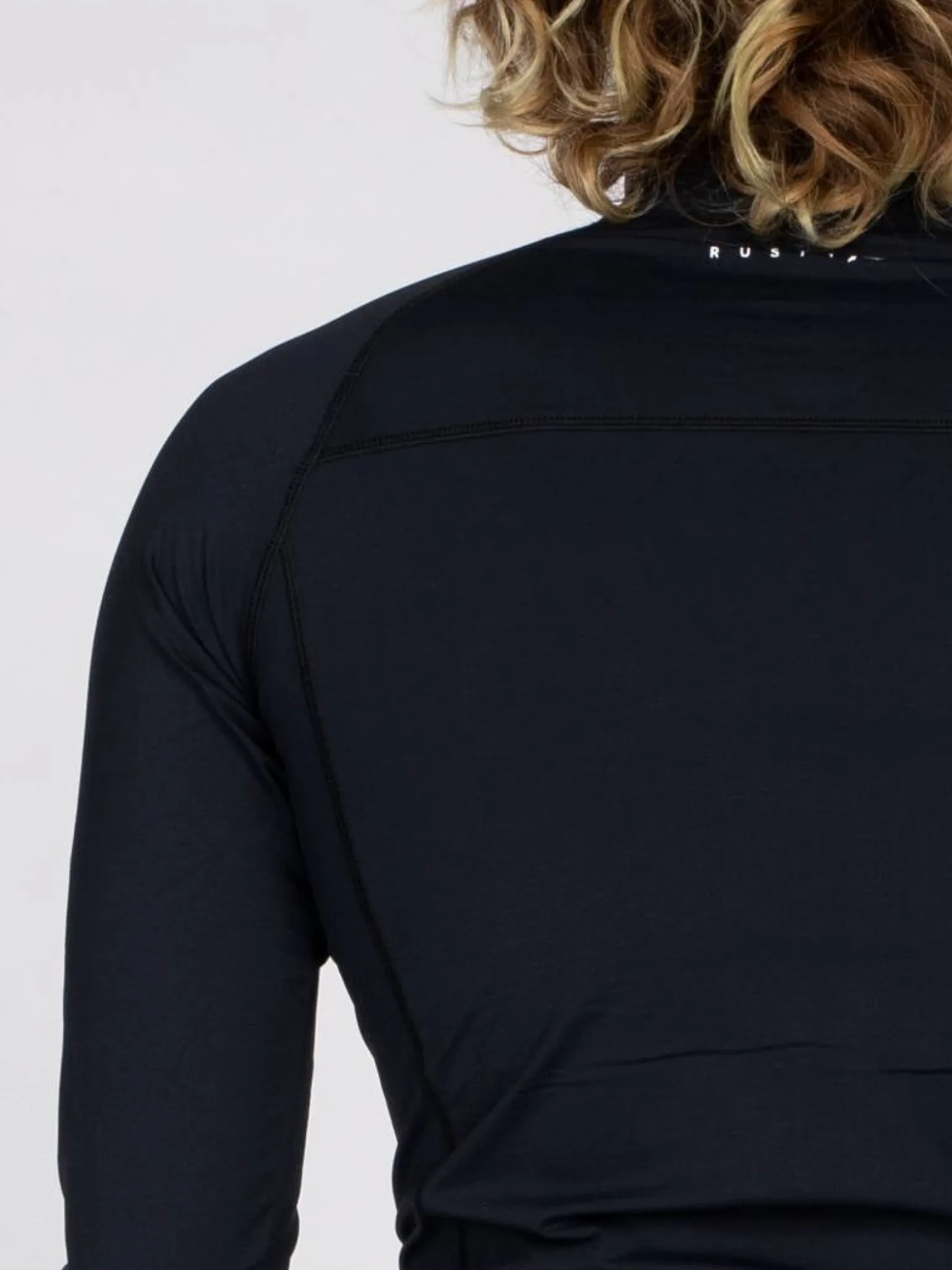 Top De Surf De Manga Larga Still Surfing>Rusty Outlet