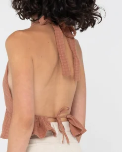 Top Halter Sundowner><noscript><img width=